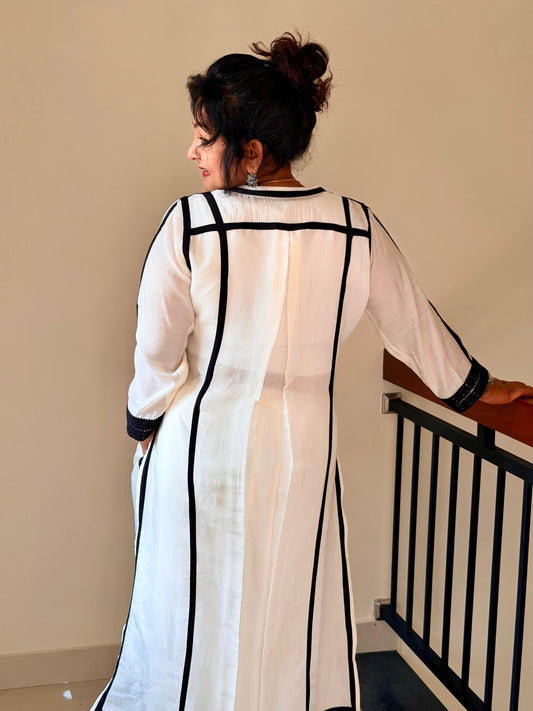 White Kurtha set with black lines